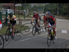 La Raymond Martin 2022   155 kms    Virage entrée Lachant 
