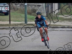 La Raymond Martin 2022   155 kms    Virage entrée Lachant 