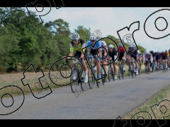 La Raymond Martin 2022 155Kms  Champmotteux coté gauche de la route