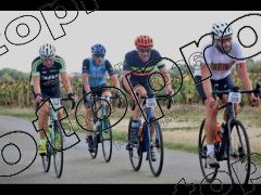 La Raymond Martin 2022 95Kms   Champmotteux coté droit de la route