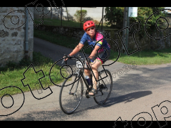 La Jean François Bernard 2023 -  95 et 77kms  Empury Centre du village