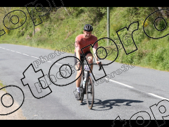 Cyclosportive Les Trois cols 2024   Moyen parcours dossards violet