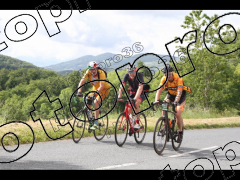 Les 3 cols 2025 plaques de cadres vertes 