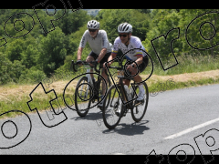 Les 3 cols 2025 plaques de cadres vertes 