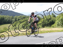 Les 3 cols 2025 plaques de cadres jaunes orangées