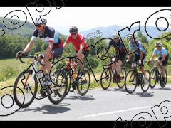 Les 3 cols 2025 plaques de cadres jaunes orangées