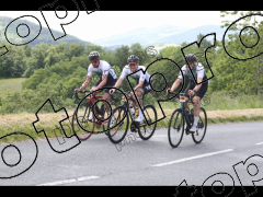 Les 3 cols 2025 plaques de cadres jaunes orangées
