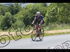 Les 3 cols 2025 plaques de cadres jaunes orangées