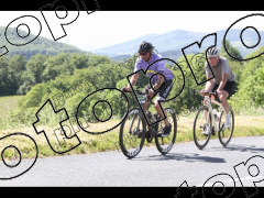 Les 3 cols 2025 plaques de cadres violettes 