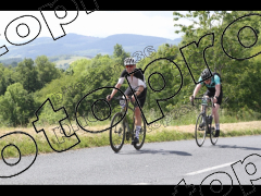 Les 3 cols 2025 plaques de cadres violettes 