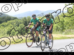 Les 3 cols 2025 plaques de cadres violettes 