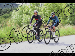 Les Trois Cols 2026  Dossards non identifiés et quelques motos