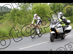 Les Trois Cols 2026  Dossards non identifiés et quelques motos