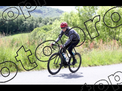 Les Trois Cols 2026  Dossards non identifiés et quelques motos