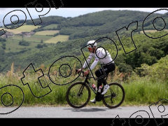 Les Trois Cols 2026  Dossards non identifiés et quelques motos