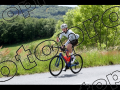 Les Trois Cols 2026  Dossards non identifiés et quelques motos