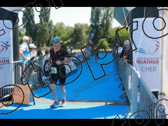 Triathlon S  Vierzon arrivée et podium