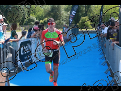 Triathlon S  Vierzon arrivée et podium